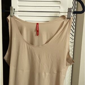 Spanx - smoothing tank - XL worn once